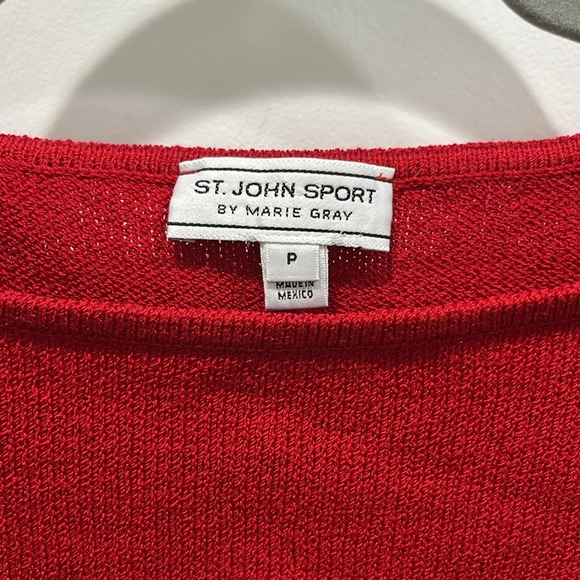 St. John Vintage Knit Red and Navy Nautical Logo Long Sleeve Top Sz Small Petite - Picture 3 of 8